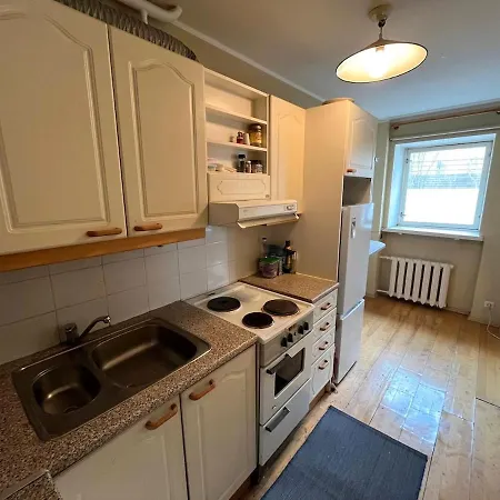Old Town Apartman *