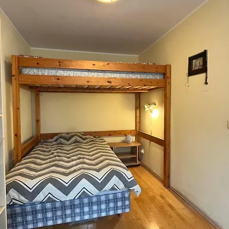 Old Town Apartman *